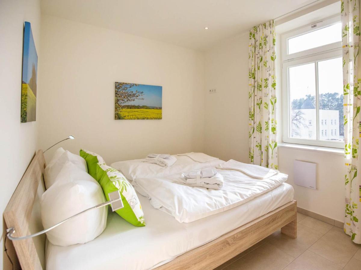 Strandvillen Binz - Ferienwohnung Mit 1 Schlafzimmer Und Balkon Sv-007 Buitenkant foto